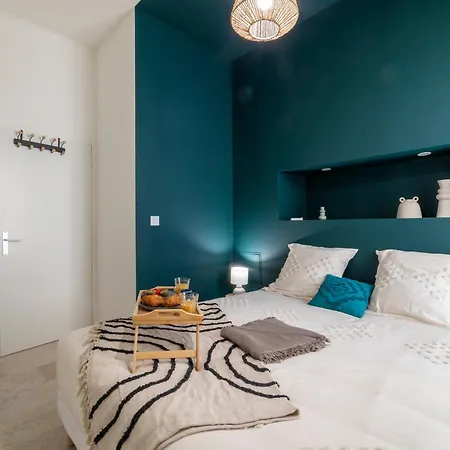 Le Nîmois T2 cosy Idéal pros et couples Appartamento Nîmes