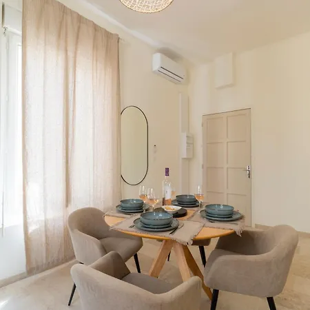 Appartamento Le Nîmois T2 cosy Idéal pros et couples