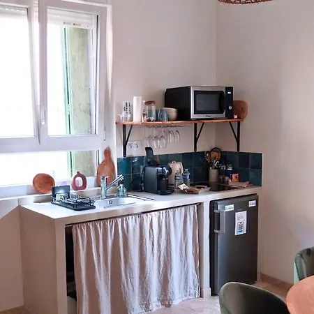 Le Nîmois T2 cosy Idéal pros et couples * Nîmes